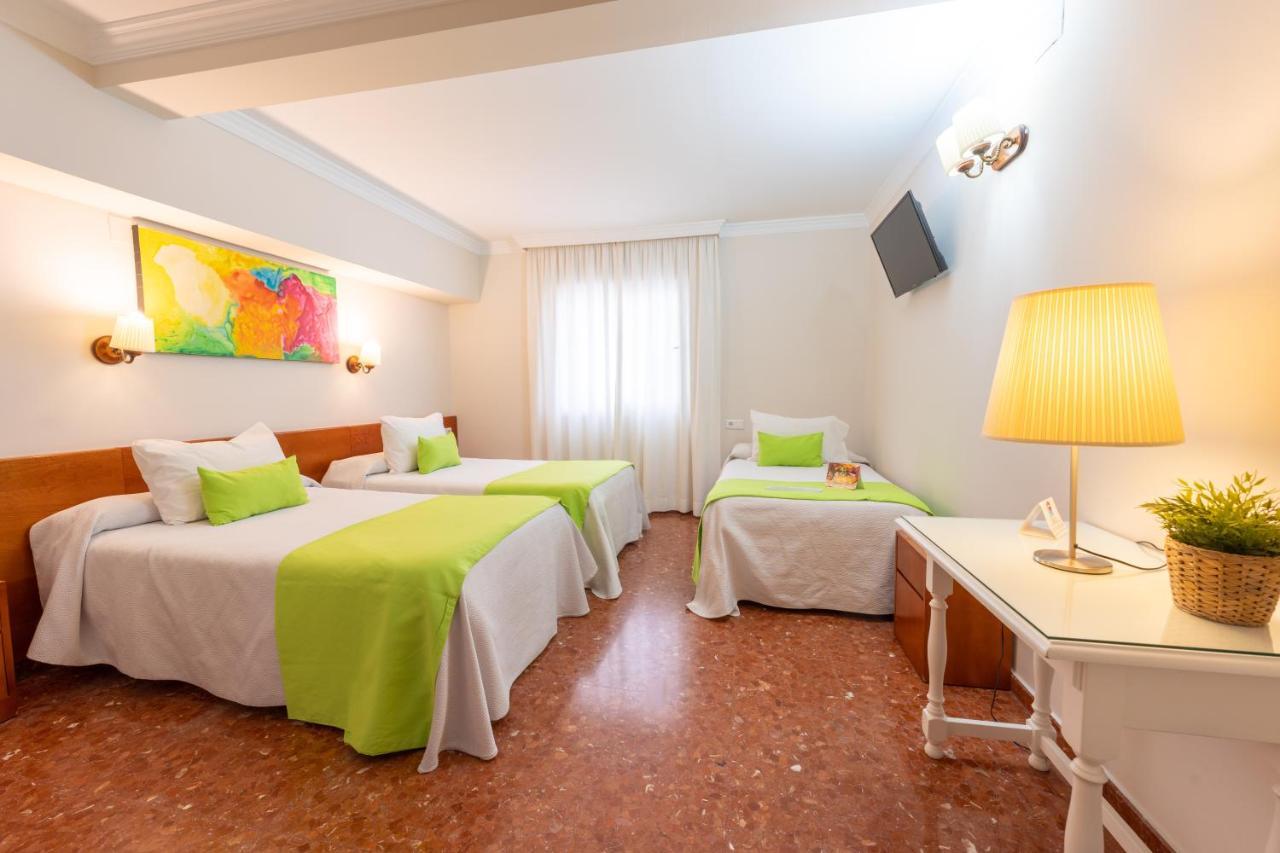 Hotel Romerito Μάλαγα Εξωτερικό φωτογραφία