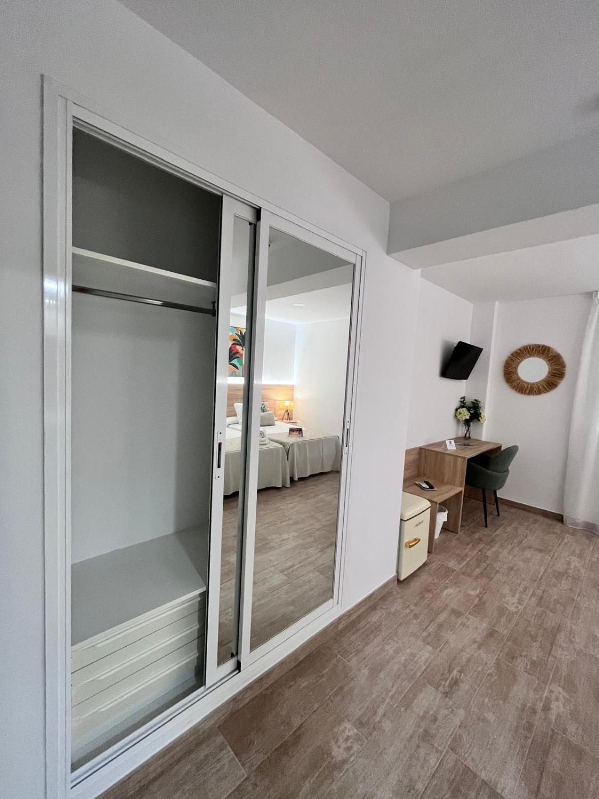 Hotel Romerito Μάλαγα Εξωτερικό φωτογραφία